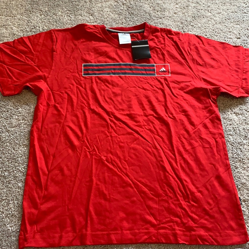 NWT- men’s adidas t shirt!